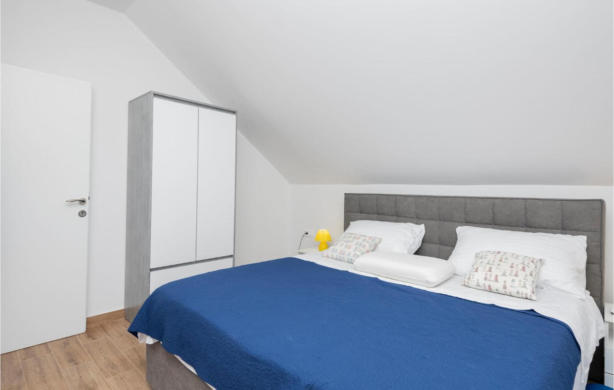 Nice Apartment In Podaca With Wi-Fi Exterior photo